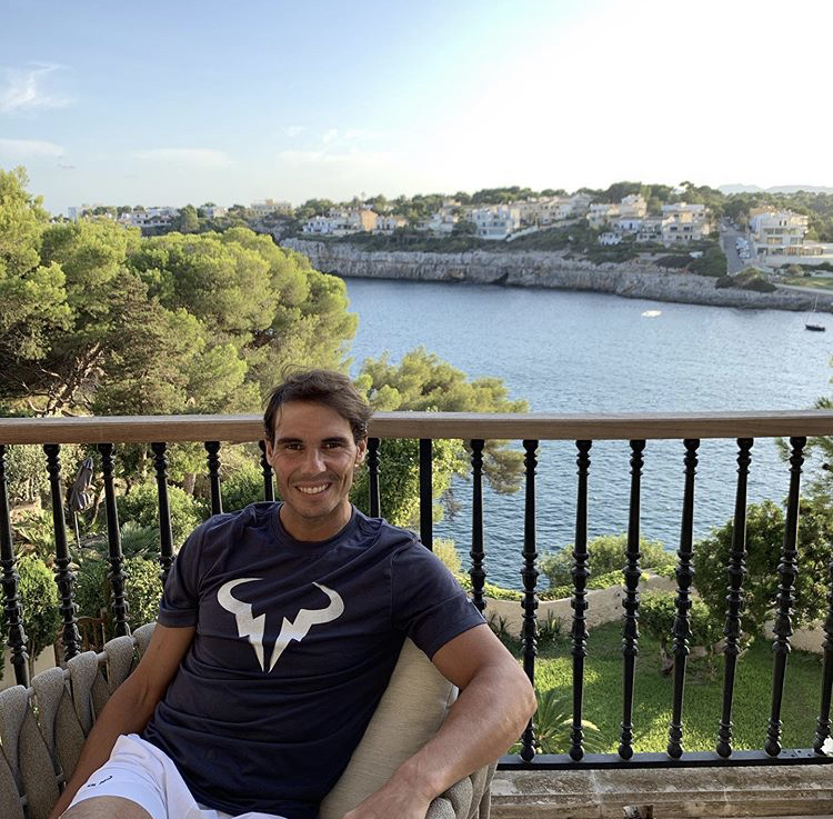 DB352B4C-1962-4E24-B14D-3FF7DFCE21E3