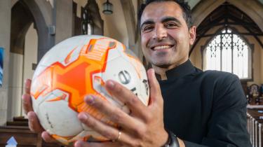 4E79616D-A60E-454B-B3CD-554B29FFAB6F