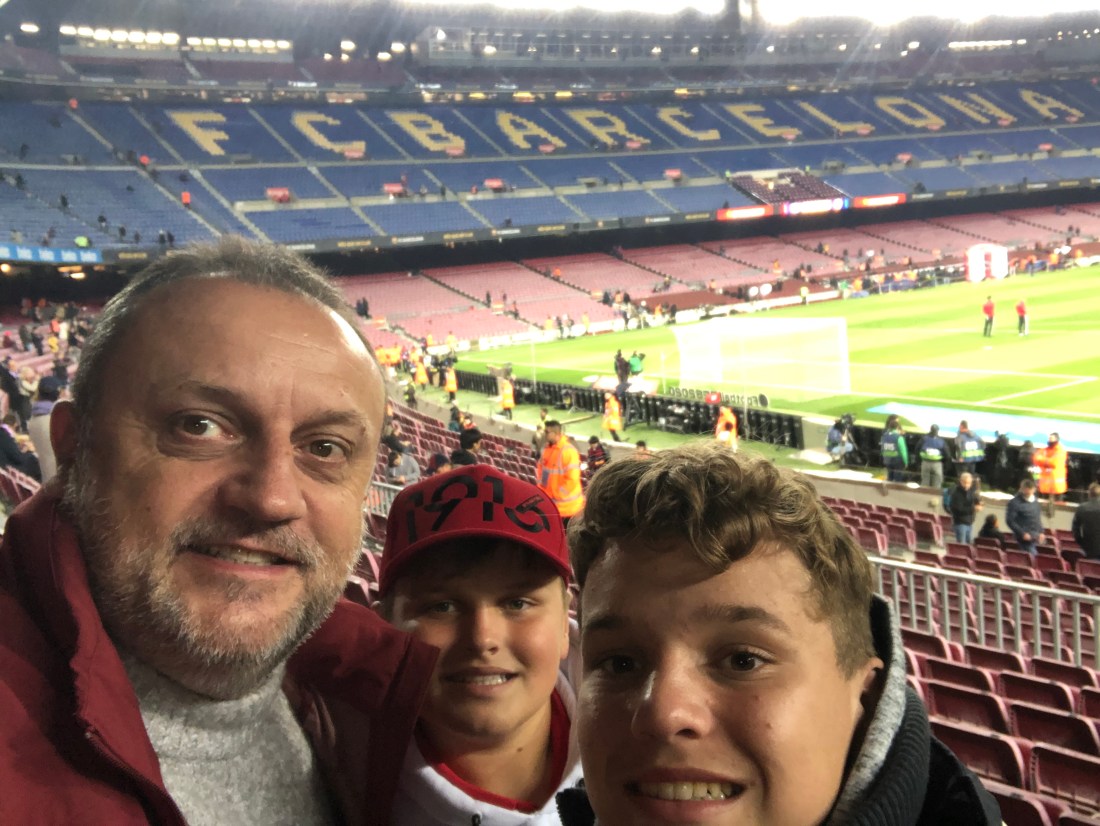 5703B61C-CAFF-445C-B6F6-E7C54C4FE047